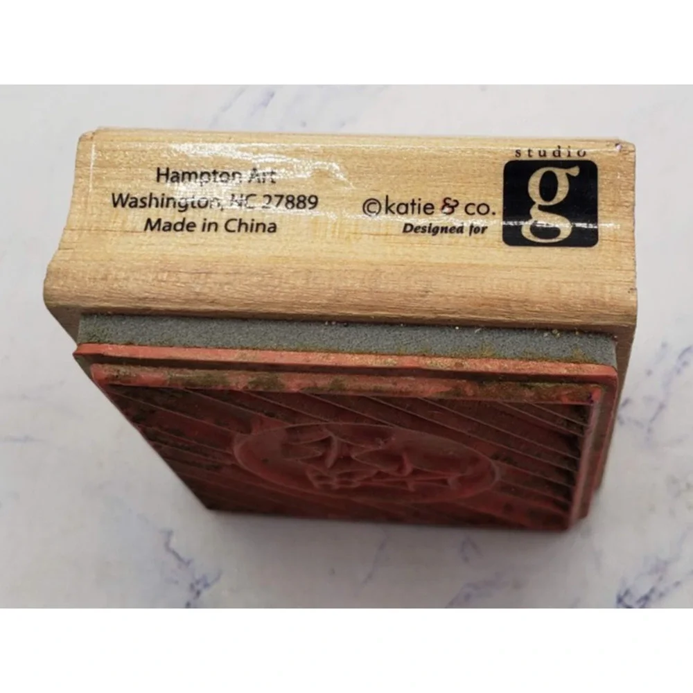 Studio G Katie & Co Holly Berry Christmas Wrap Wood Mounted Rubber stamp